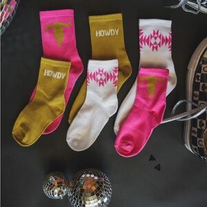 KIDS———- SOCK EM SILLY *SADDLE POP